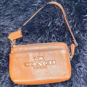Tiny clutch COACH